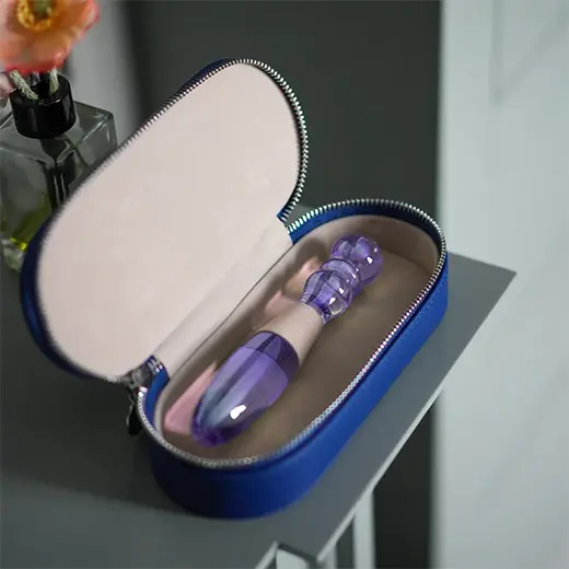 Dildo en verre Cecii Biird