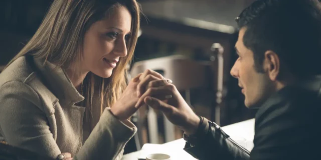 Appli de rencontres : comment parler de sexe avant un premier date ?