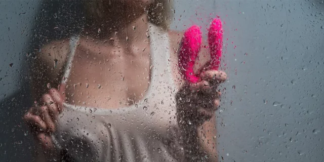 Vibromasseur étanche waterproof : comparatif des meilleurs modèles 2026 (douche et bain)